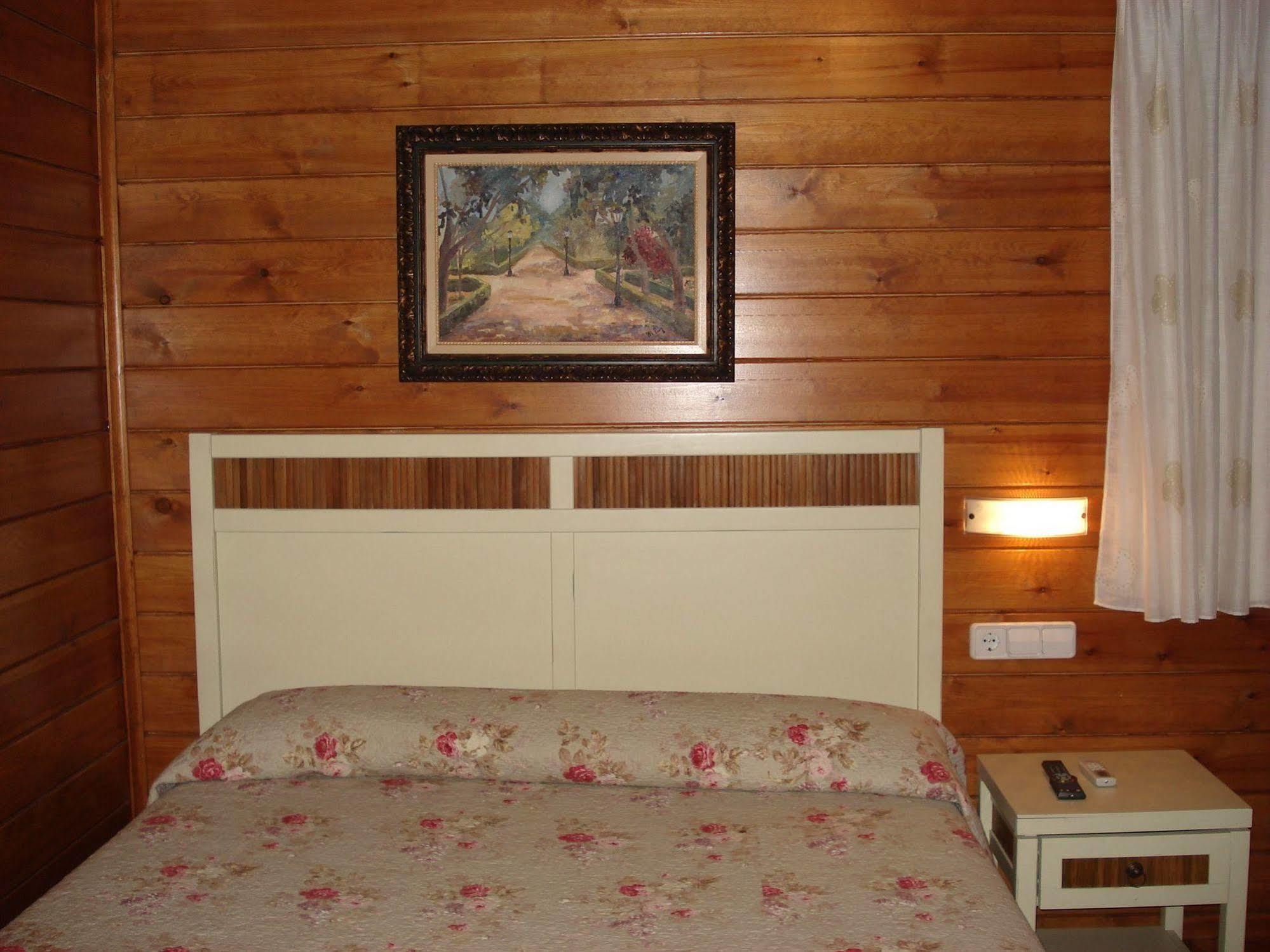 Hotel El Raco De La Pintora "Adults Only" Alberic Esterno foto